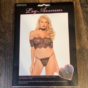 Lace strapless crop top with g string and chocker.